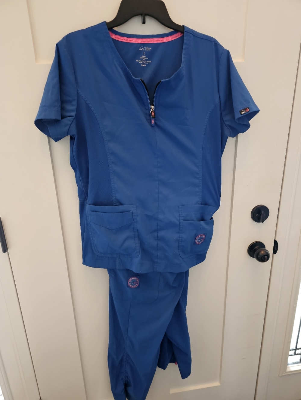 Kpi Lite Serenity Scrub Top With Spirit Yoga Style Pant In Royal Blue